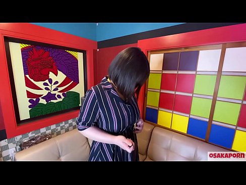 ❤️ Японская мілка з вялікімі сіськамі мастурбуе з дапамогай сэкс-цацак і адчувае аргазм. Яна распавядае ў інтэрв'ю пра свой ебаны вопыт. Вялізныя цыцкі і валасатая шапіках гучна стогнуць. Осакапорн ❤ Супер сэкс у нас be.mrpornogratis.ru ❌️